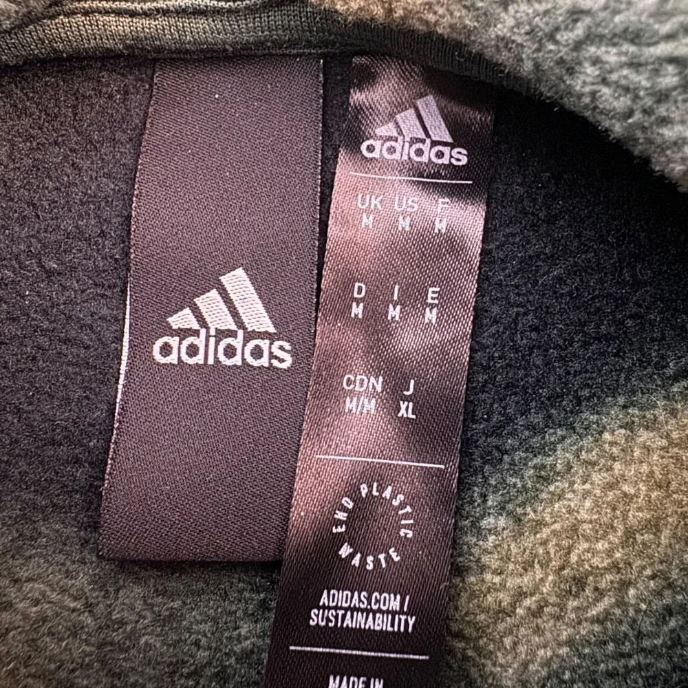 Adidas Hoodie Mens Medium Green Camo Fleece Colorblock Pullover Embroidered Logo